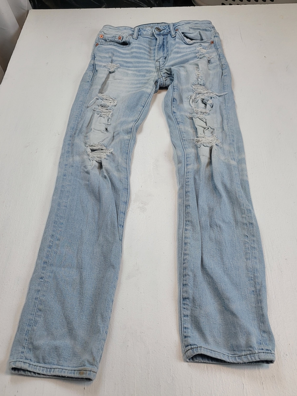 American Eagle Outfitters Light Blue Distressed Straight Leg Jeans
